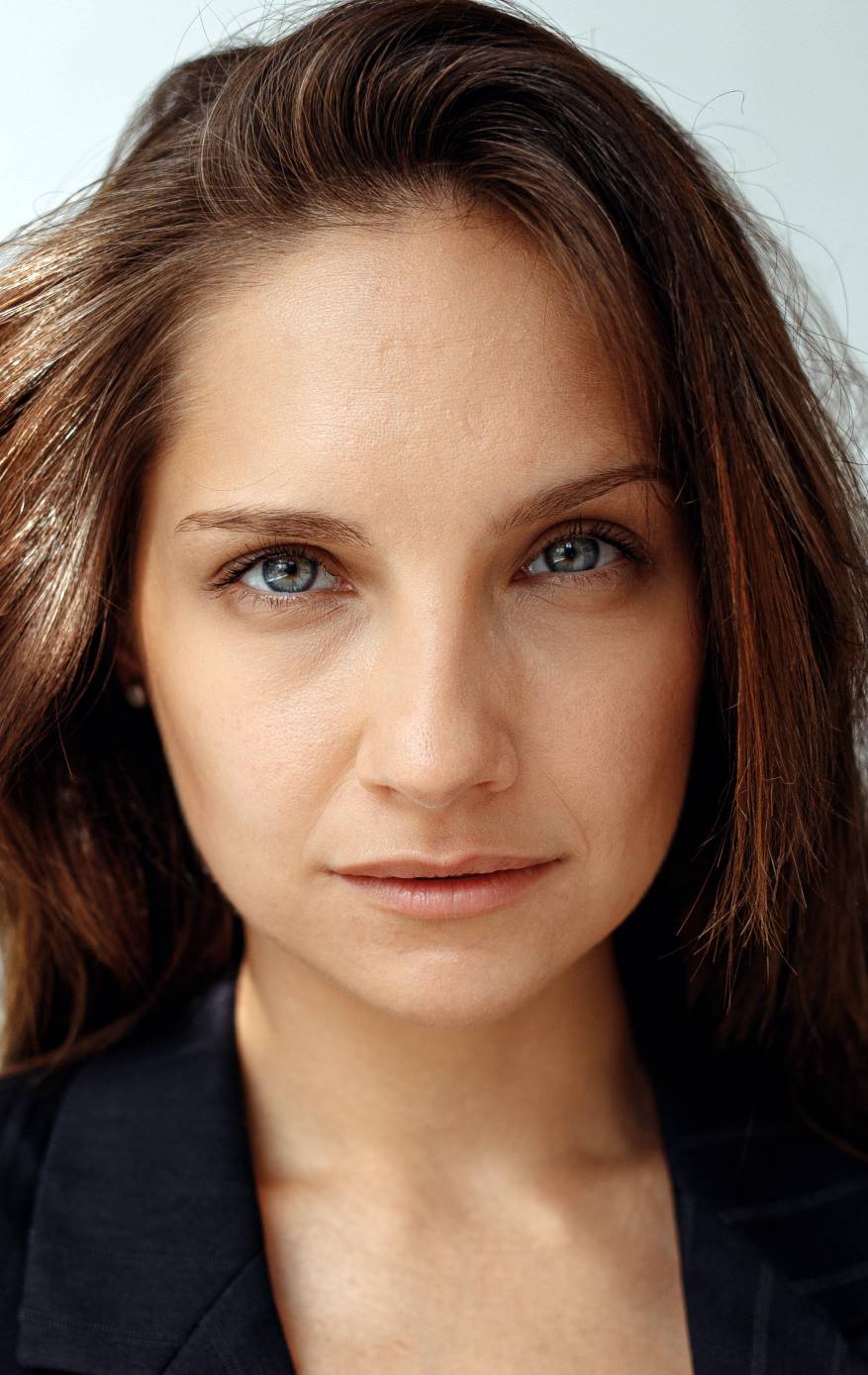 Boshqa birovni sorish uchun rozi boldi